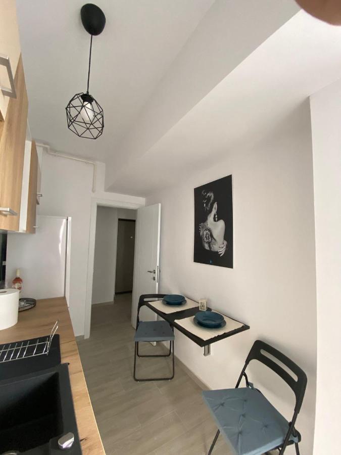 Garsoniera In Complex Rezidential Apartment Bucharest Exterior photo