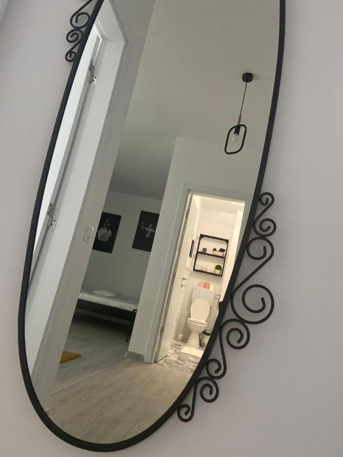 Garsoniera In Complex Rezidential Apartment Bucharest Exterior photo